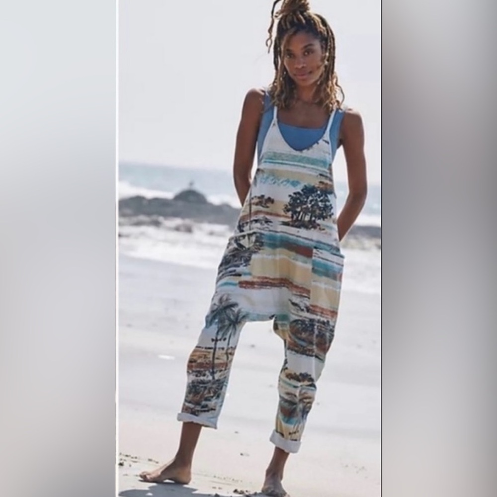 RARE Free People Movement | Hot Shot Printed Onesie | Medium - Picture 6 of 16